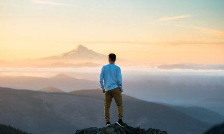 8 Ways Remote Workers Can Practice Leadership