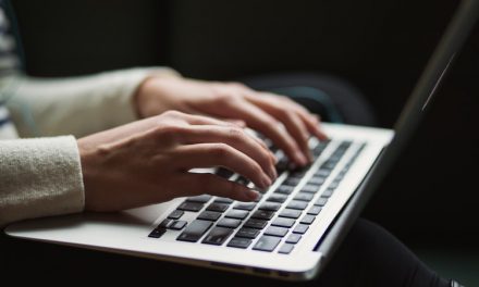 Creating Attractive Resumes: 7 Must-Have Digital Marketing Skills
