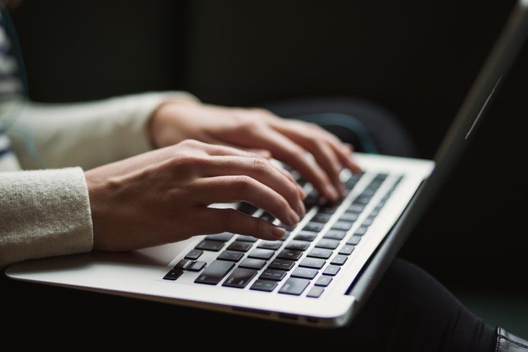 Creating Attractive Resumes: 7 Must-Have Digital Marketing Skills