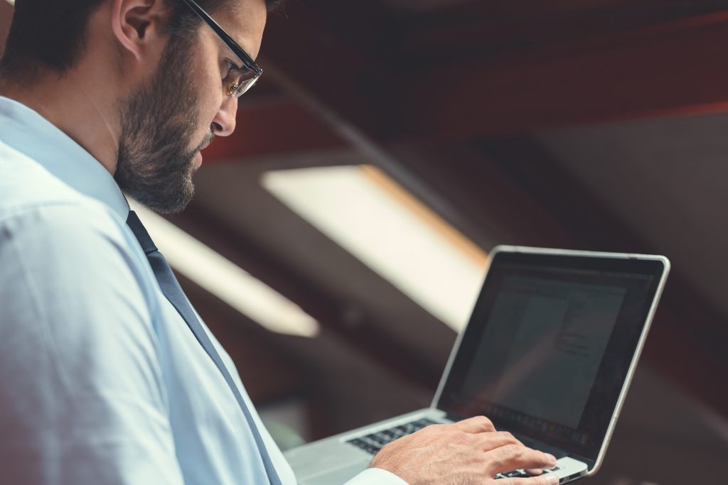 Are Coworking Spaces Right for Business Travelers?