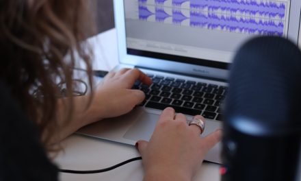 Ways a Podcast Can Drive Traffic for Coworking Spaces