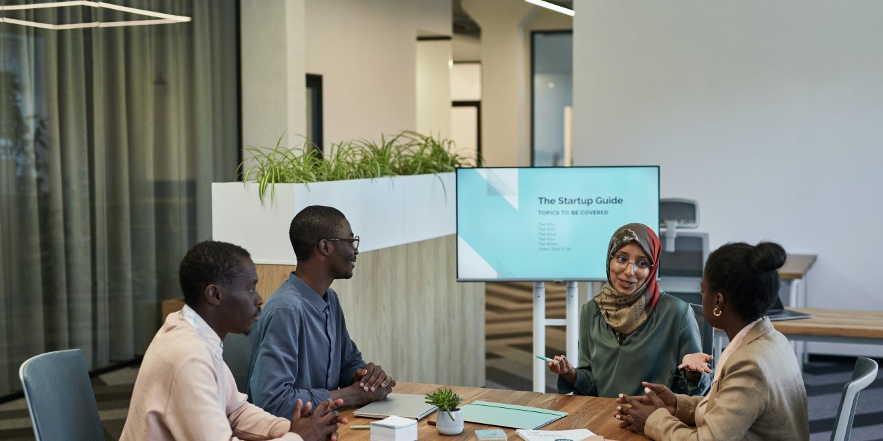 4 Tips for Hosting Multilingual Events in a Coworking Space