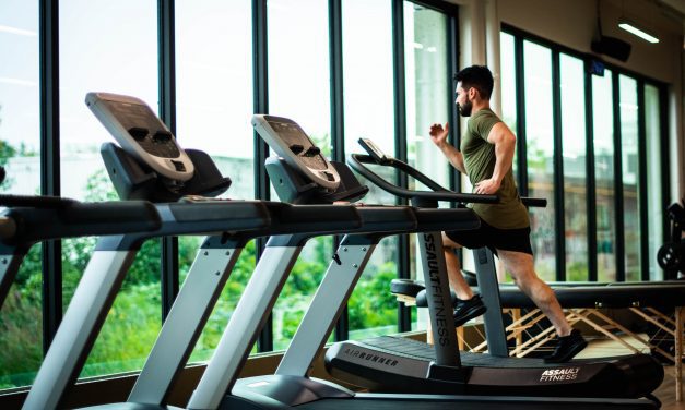 What are the Benefits of Gym-Coworking Hybrid Spaces?