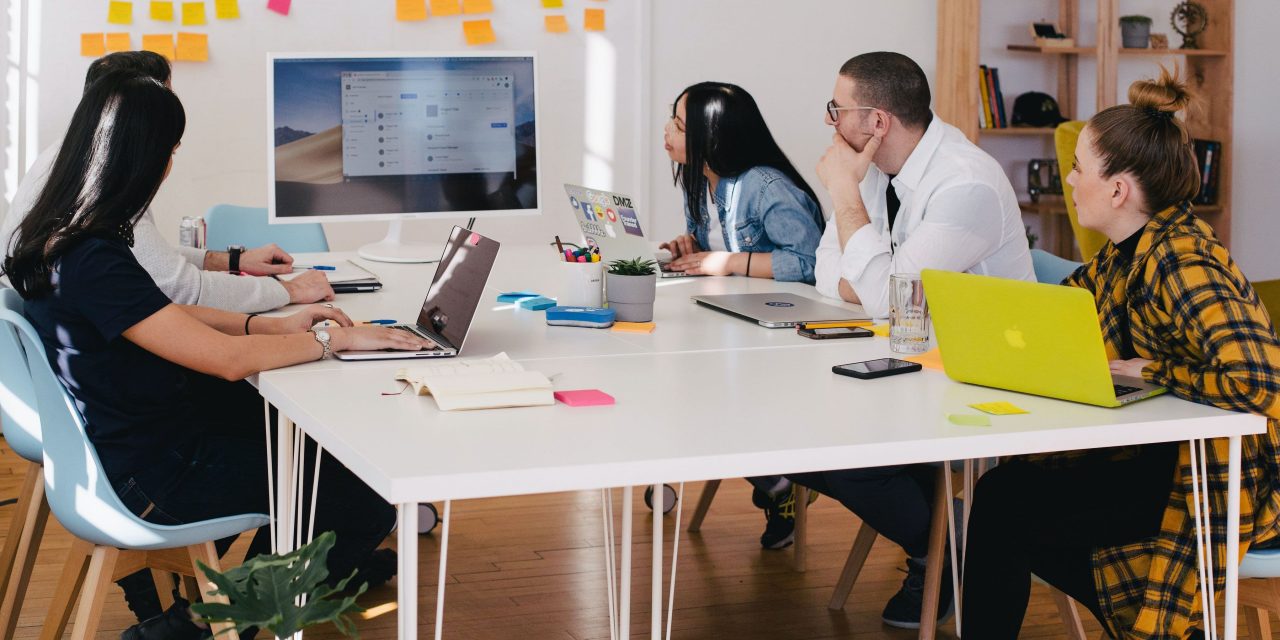 Here’s How to Deal with Performance Issues on a Remote Team