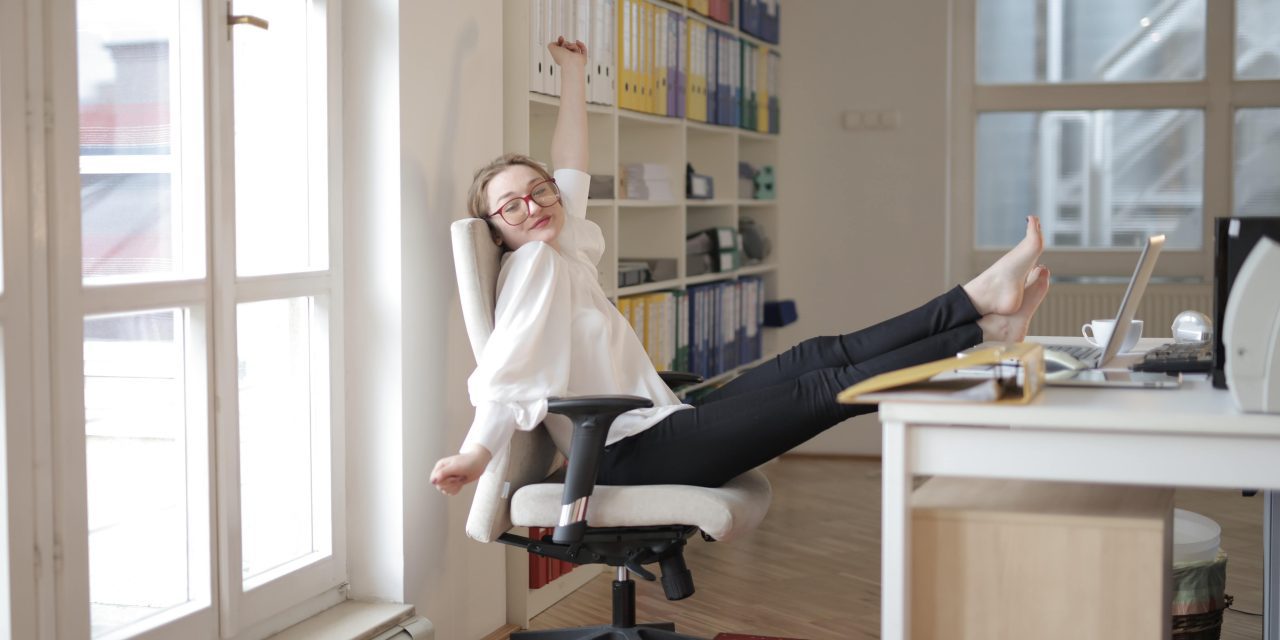 10 Exercises You Can Do During a Work Break to Boost Your Productivity