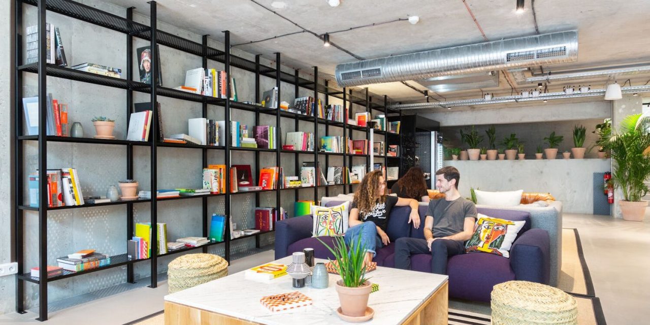 Beyond Shared Desks: The Real Benefits of Coworking Spaces