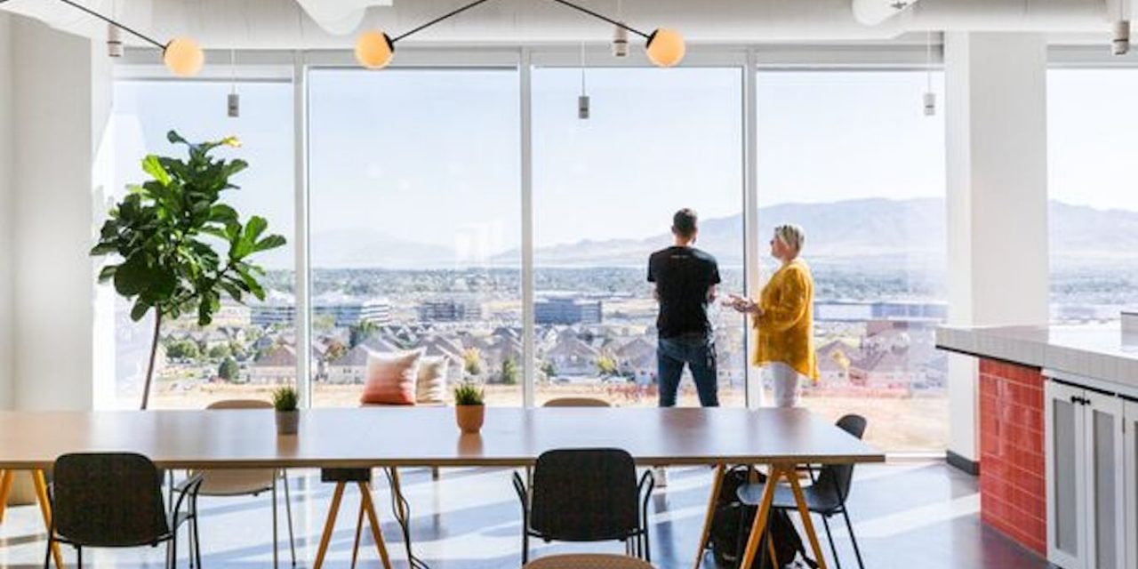 Coworking Space vs Traditional Office: What’s the Best Fit for Your Business?