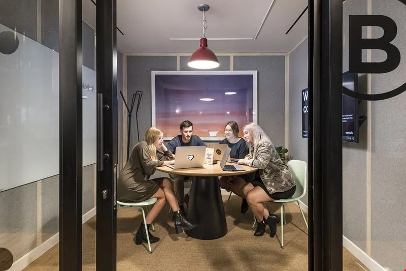 How To Improve Skills of Hybrid Marketing Teams