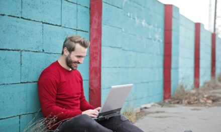Digital Upskilling: Secrets to Finding High-Impact Online Courses